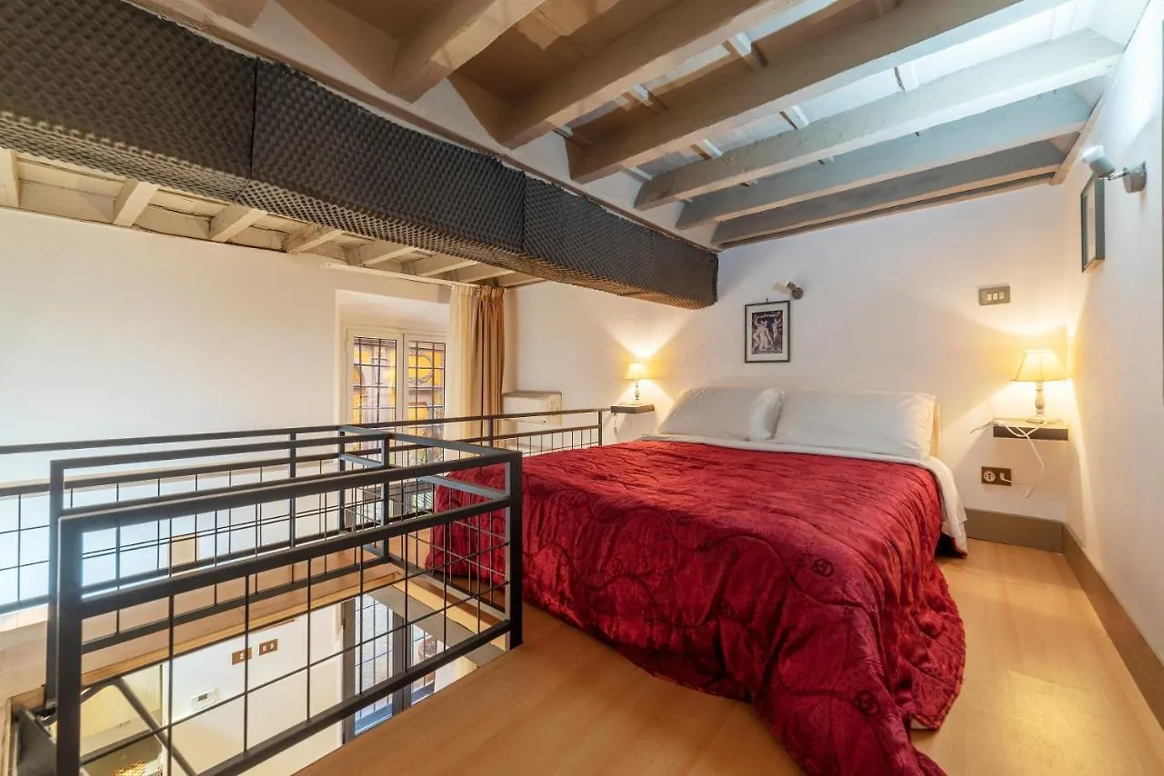 Roma Central Studio